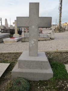 Dudley's grave in Wimereux